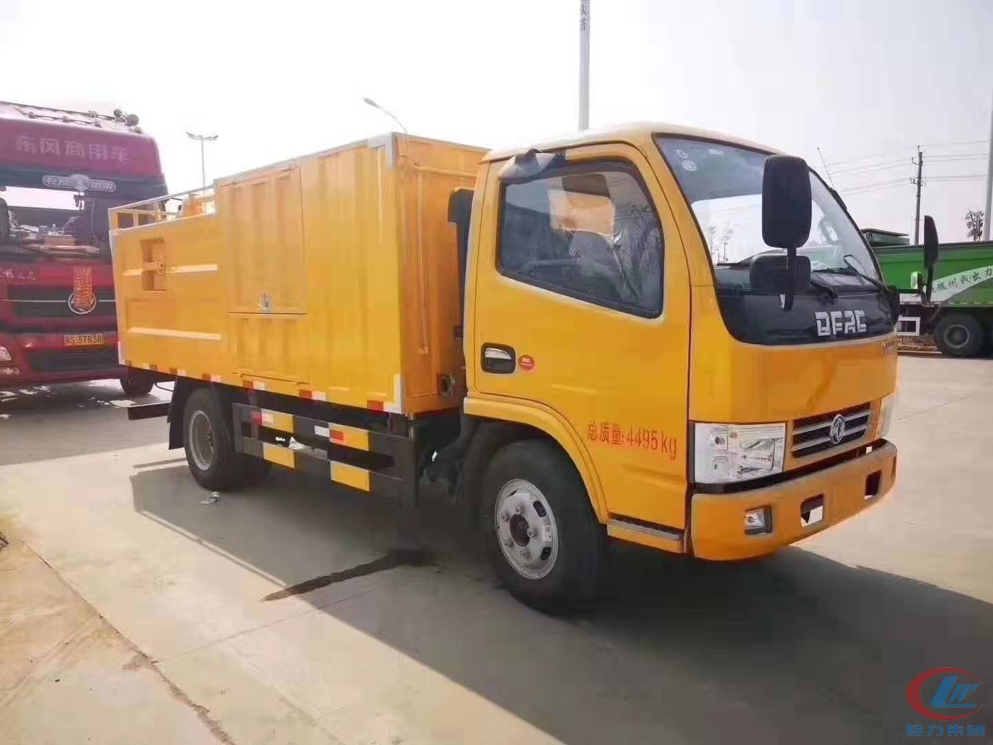湖北凯时优质运营商东风多利卡污水处理车