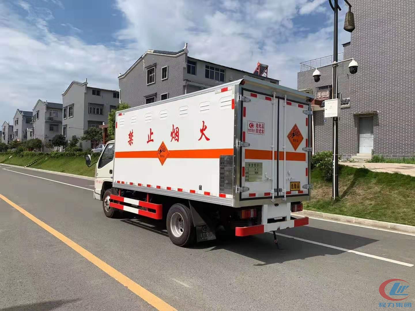 国六江铃危险品运输车，江铃国六防爆车