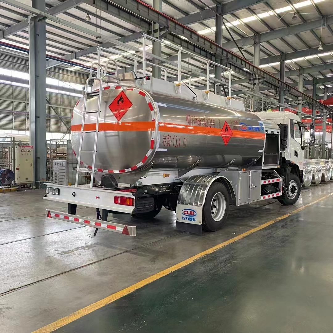 国六凯时优质运营商东风天锦飞机加油车